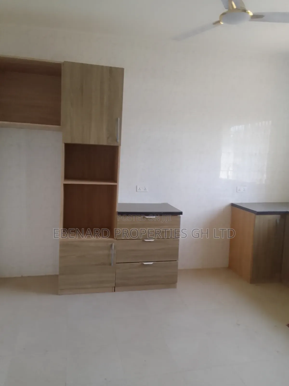 2bdrm Apartment in Ebenard Properties, Baatsona Total for rent
