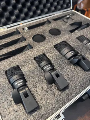 Behringer Bc1200 7pc Drum Microphone Set