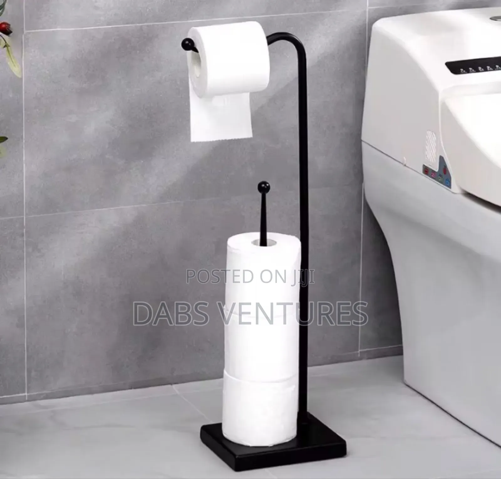 Fashionable Tissue Holder