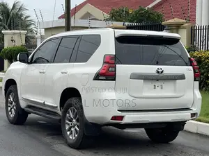 Toyota Land Cruiser Prado 2.7 2019 White