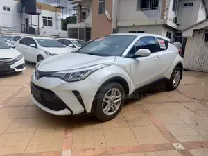 Toyota C-HR 2022 White