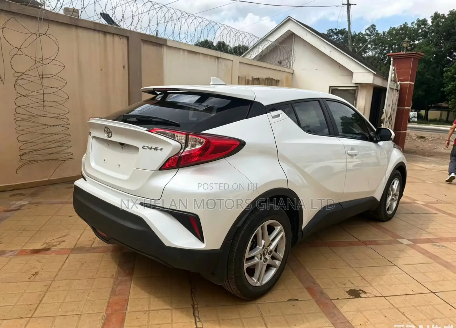 Toyota C-HR 2022 White