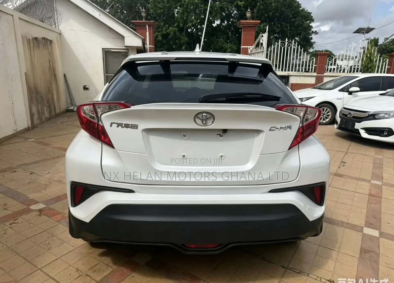 Toyota C-HR 2022 White