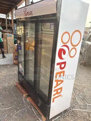 Pearl 950l Display Freezer Built for Retail Success