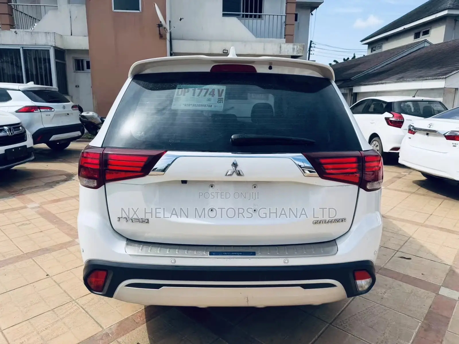Mitsubishi Outlander 2019 White