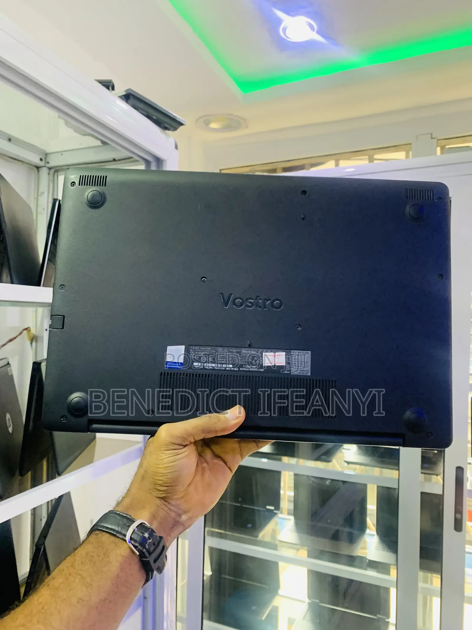 Laptop Dell Vostro 15 3578 16GB Intel Core i5 SSD 512GB