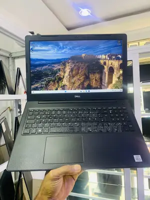 Laptop Dell Vostro 15 3578 16GB Intel Core i5 SSD 512GB
