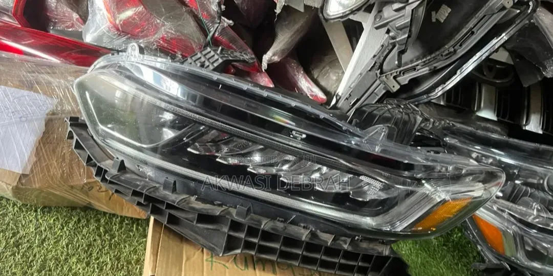 Honda Accord 2018 Headlight Pair