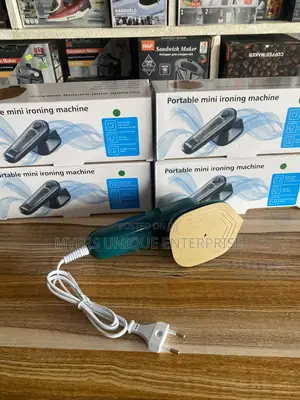 Portable Mini Steam Iron,Best for Quick Touch Ups and Small Spaces