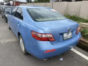 Toyota Camry 2012 Blue