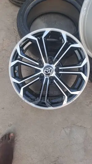 Original Corolla Rim Available