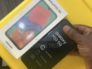 New Samsung Galaxy M33 5G 128 GB Green