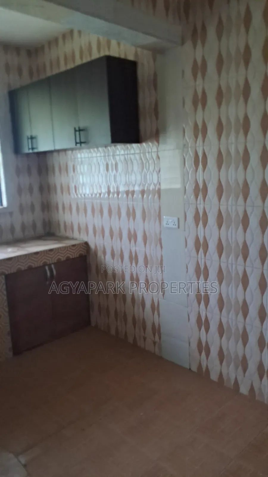 2bdrm Apartment in Cocobod, Amasaman for rent