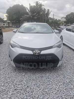 Toyota Corolla 2019 Silver