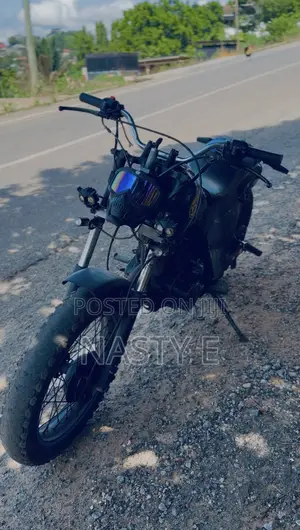 Yamaha 2020 Black