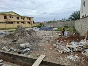Half Plot of Land for Sale in Atasomanso
