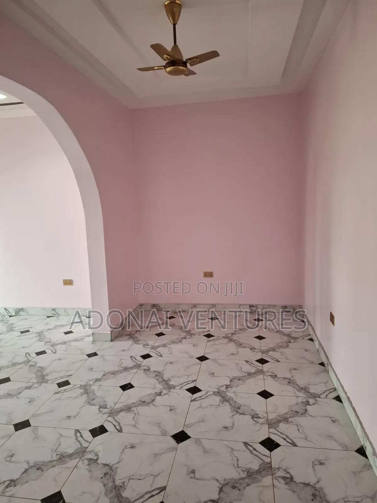 3bdrm Apartment in Ahodwo Daban, Kumasi Metropolitan for rent