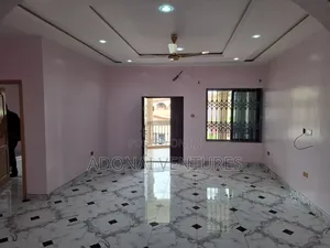 3bdrm Apartment in Ahodwo Daban, Kumasi Metropolitan for rent