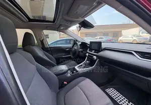 Toyota RAV4 2019 Burgundy