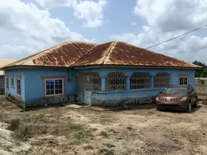 4bdrm House in Kenyasi Krobo, Kumasi Metropolitan for sale
