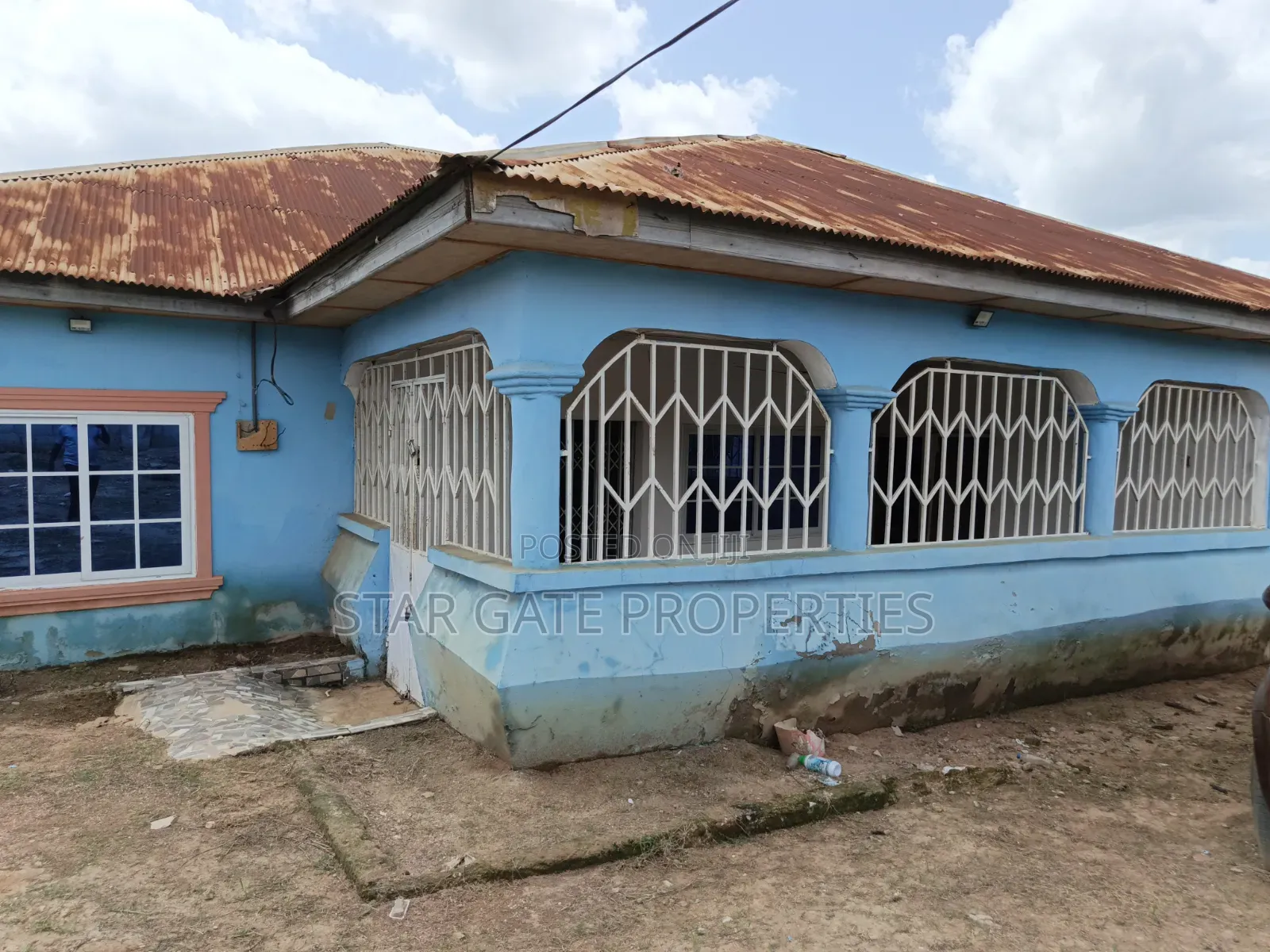 4bdrm House in Kenyasi Krobo, Kumasi Metropolitan for sale