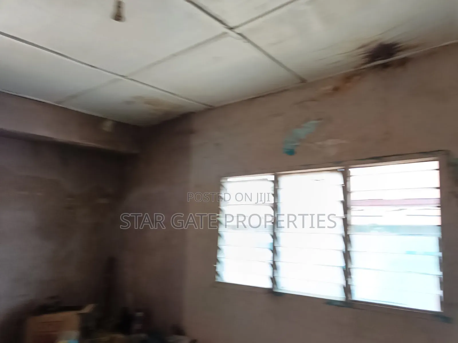 5bdrm House in Buokrom, Kumasi Metropolitan for sale