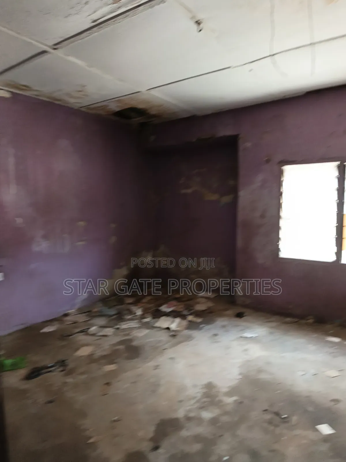 5bdrm House in Buokrom, Kumasi Metropolitan for sale