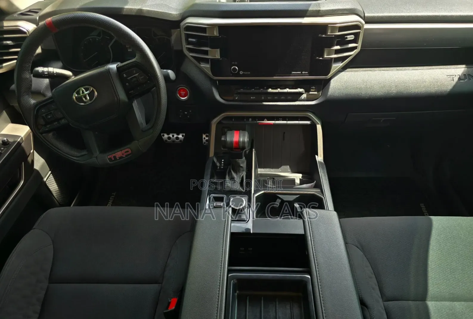 Toyota Tundra 2024 Black