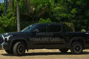 Toyota Tundra 2024 Black