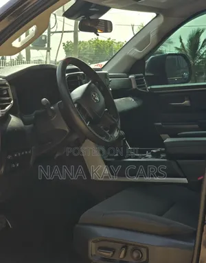 Toyota Tundra 2024 Black