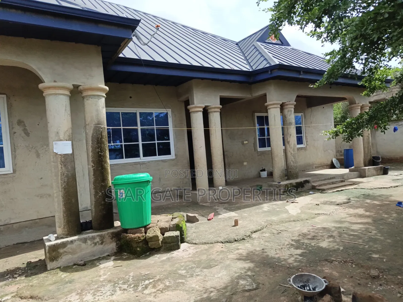 4bdrm House in Adesina Near Kenyasi, Kumasi Metropolitan for sale