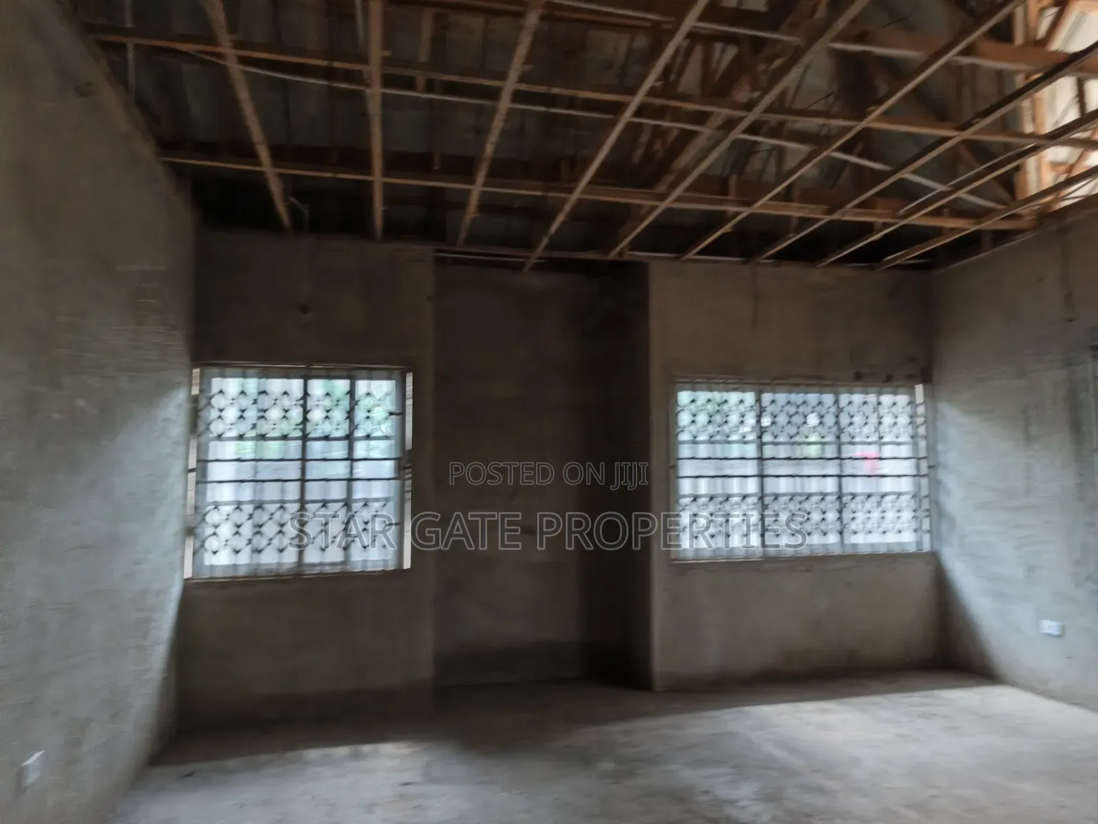 4bdrm House in Adesina Near Kenyasi, Kumasi Metropolitan for sale