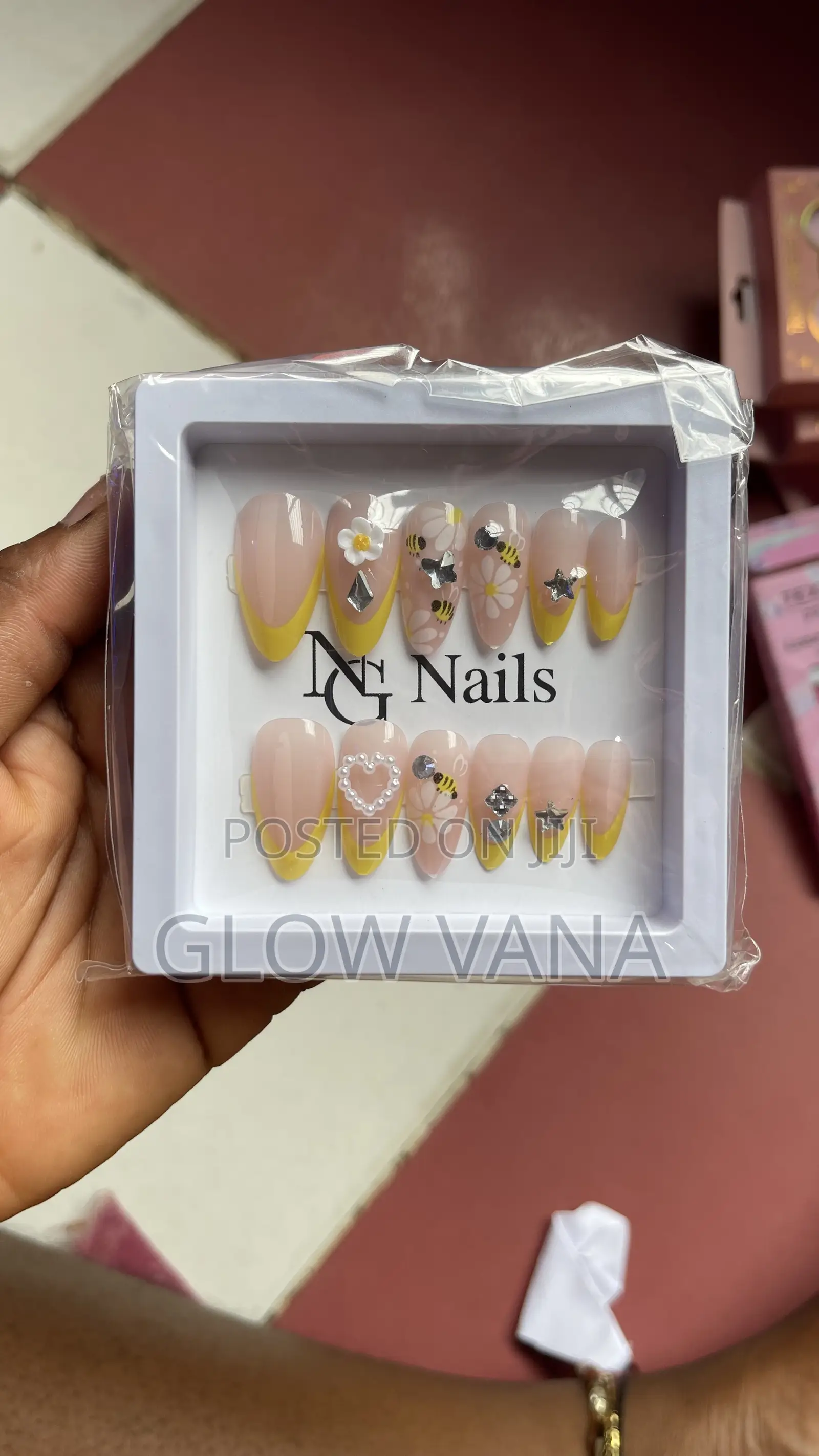 Affordable Classic Press- On Nails