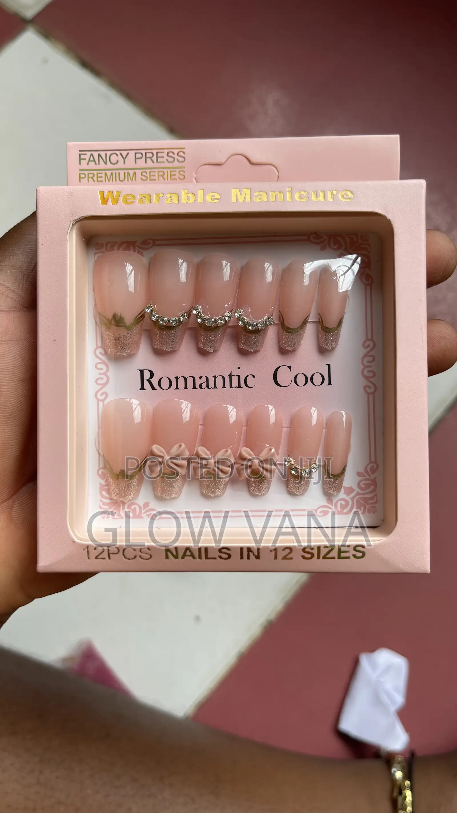 Affordable Classic Press- On Nails