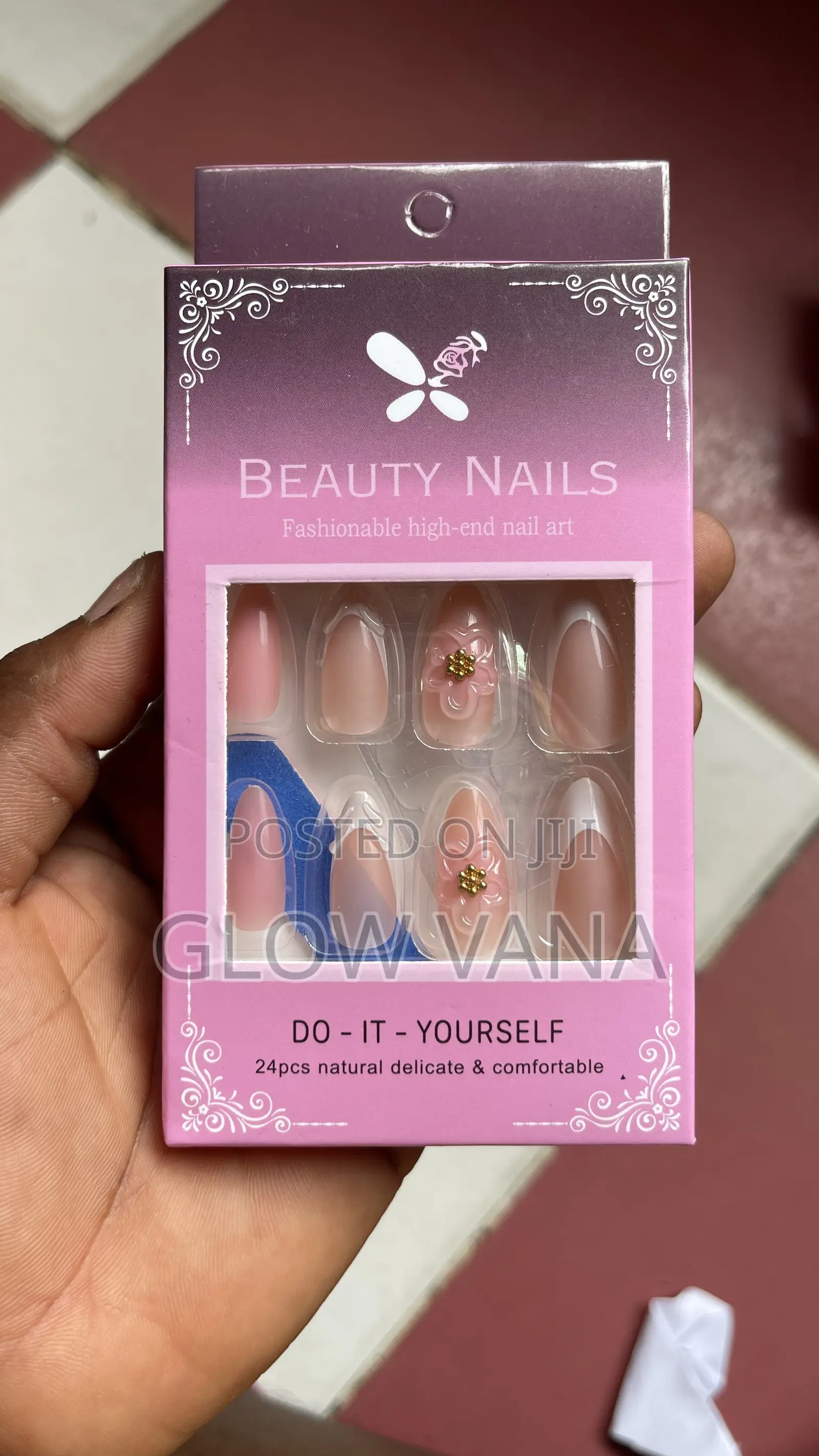 Affordable Classic Press- On Nails