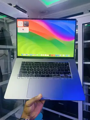 Laptop Apple MacBook Pro 2019 16GB Intel Core i7 SSD 512GB