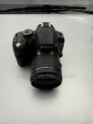 Nikon D3200 With 18 - 55mm Lens