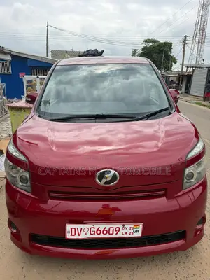 Toyota Voxy 2012 Gray