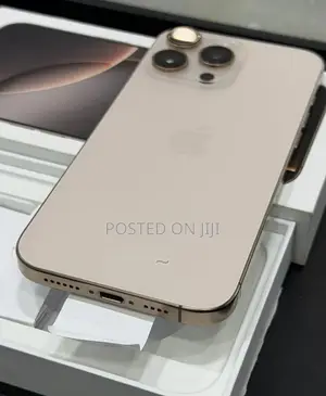 New Apple iPhone 16 Pro Max 256 GB Gold