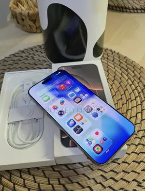 New Apple iPhone 16 Pro Max 512 GB Gold