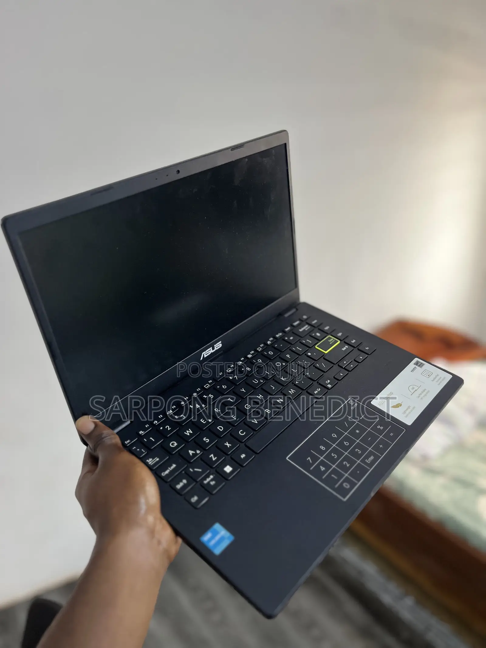 Laptop Asus A42F 4GB Intel Celeron SSD 140GB