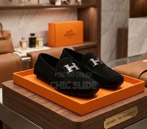 H-Buckle Suede Shoes