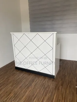 Reception Desk (120cm)