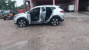 Hyundai Tucson Limited FWD 2017 Silver