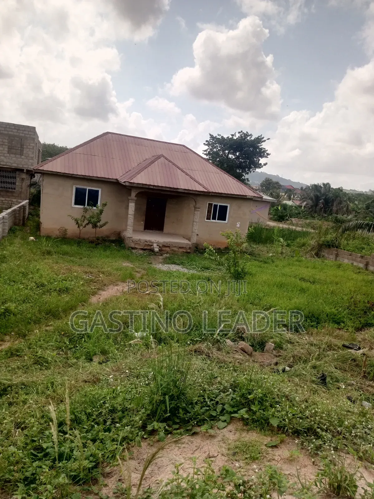 2bdrm House in Pokuase New Life for sale