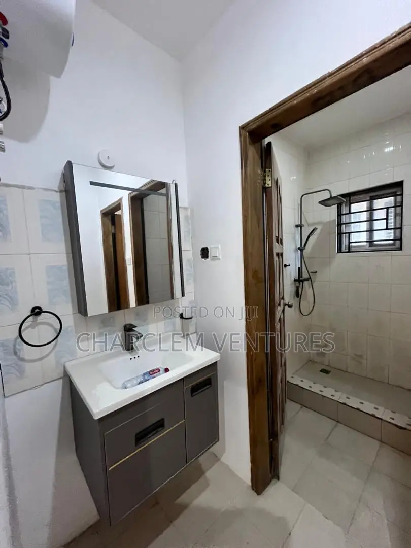 3bdrm House in Charclem Ventures, East Legon for rent