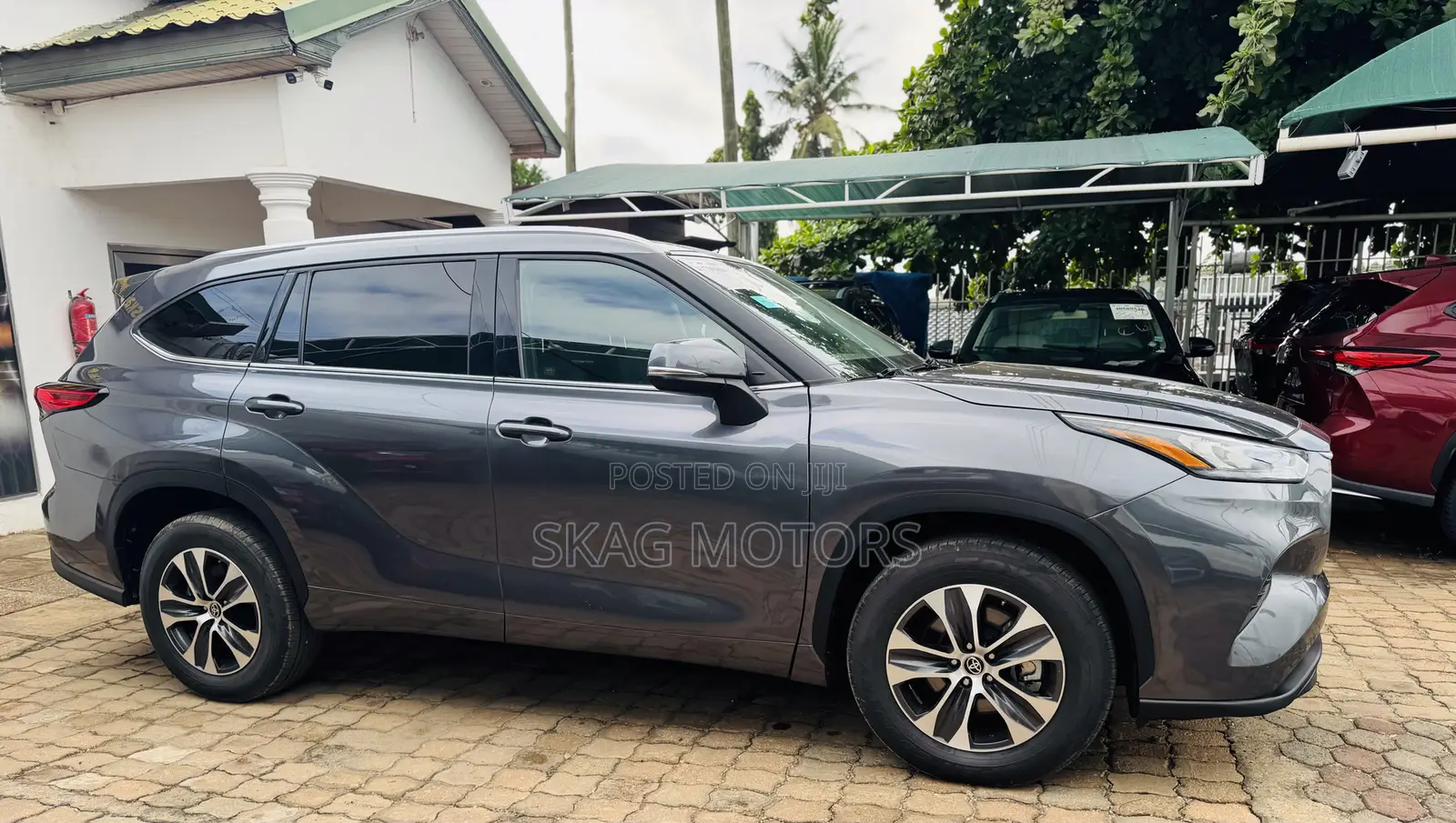 Toyota Highlander XLE AWD 2020 Gray