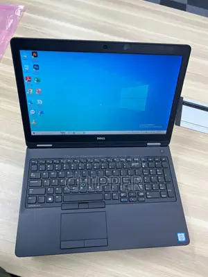 Laptop Dell Latitude E5570 8GB Intel Core i5 HDD 500GB