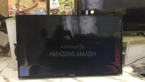 A Screen Broken Nasco 42 Inches