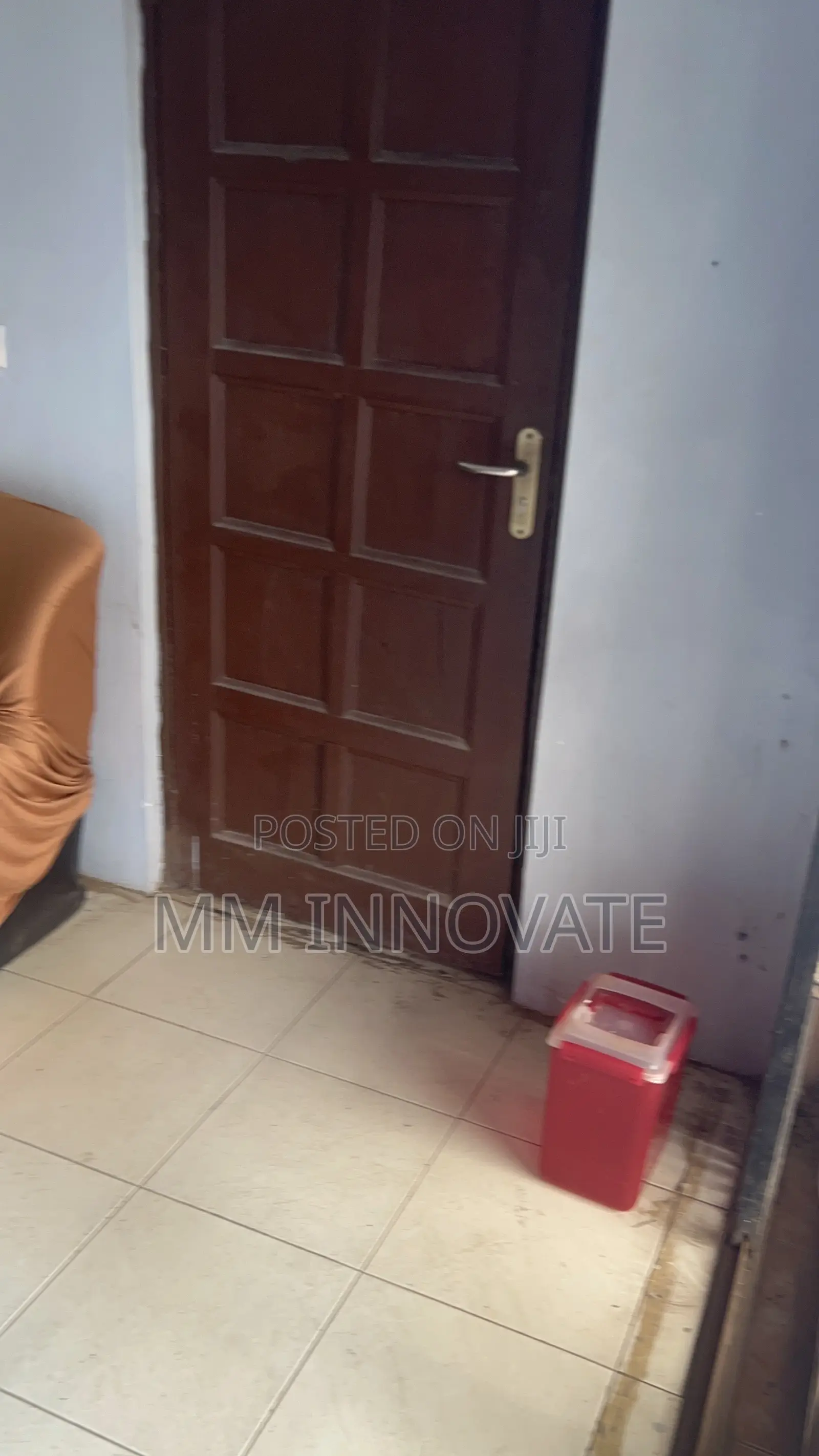 Store / Office for Rent